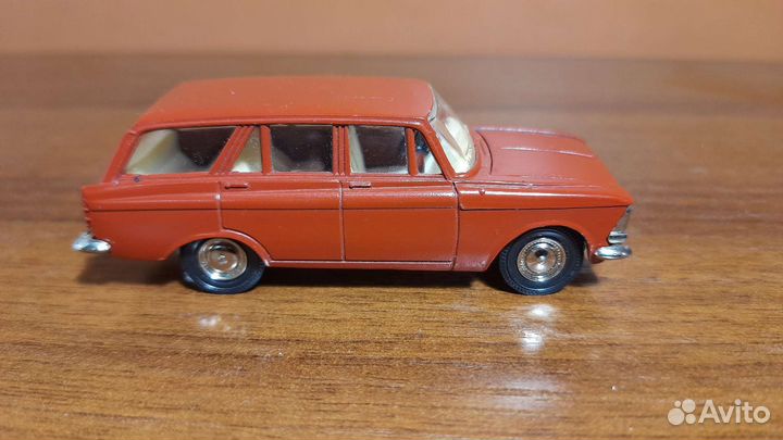Модель автомобиля москвич 427 1:43
