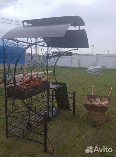 Кованый мангал