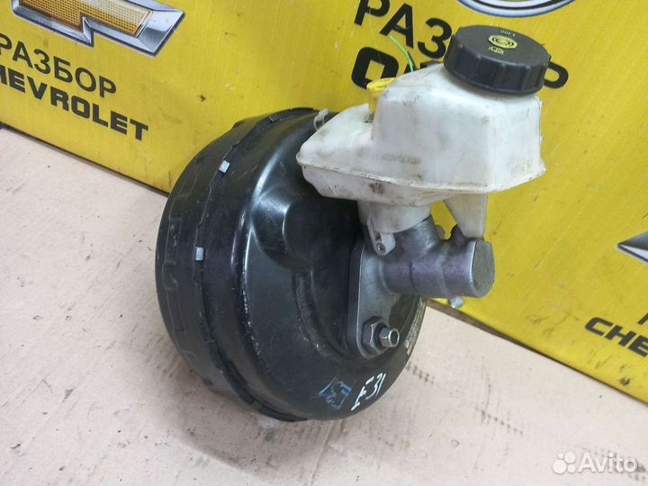 Вакуум с гтц Опель Астра J правый руль