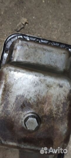 Картер поддон двс 402