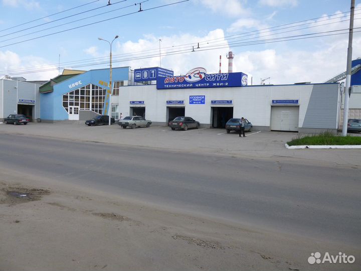 Шиномонтажник