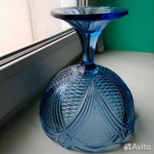 Ваза для фруктов на ножке цветное стекло СССР