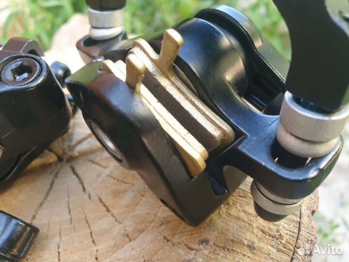 Дисковый механический тормоз