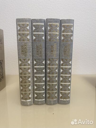 Книги. М. Булгаков, Н.Лесков, А. Ладинский и др