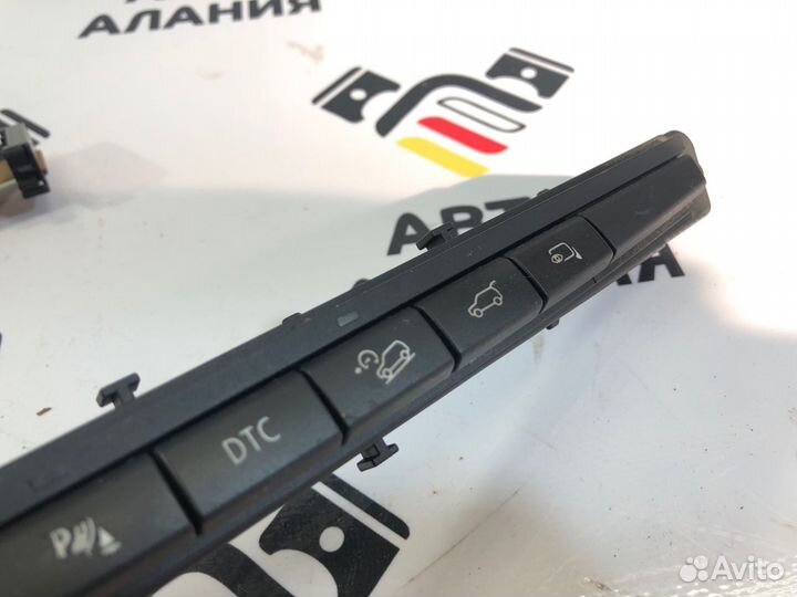 Блок кнопок Bmw X5 E70 N52K 2008