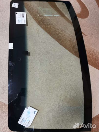 Лобовое стекло mitsubishi Pajero 4/Pajero 3