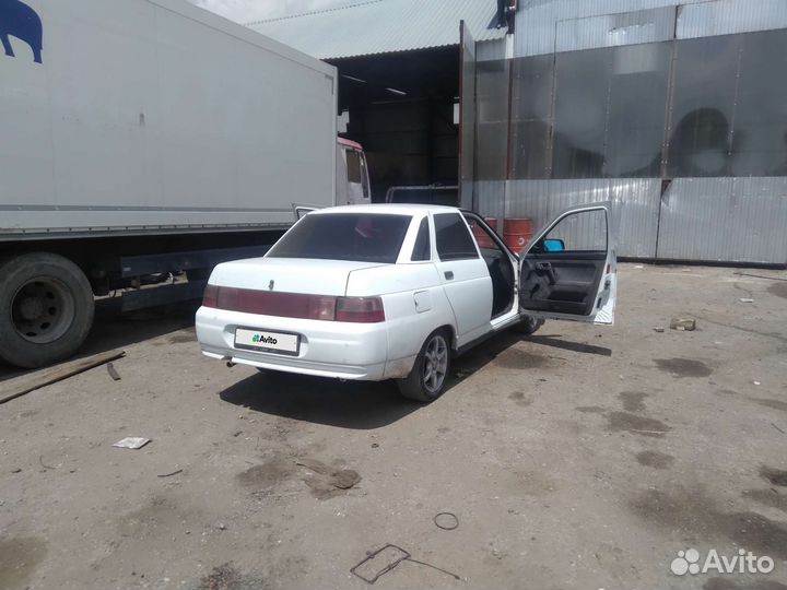 ВАЗ 2110 1.5 МТ, 1999, 300 000 км