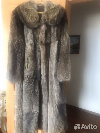 Шубы, дубленки, плащ