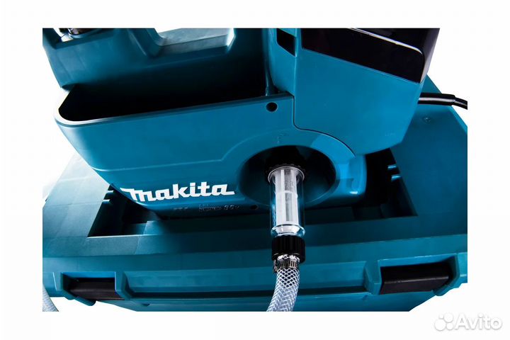 Аккумуляторная мойка высокого давления Makita LXT