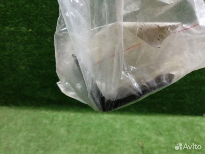 Кронштейн Volkswagen Transporter T5 T5 2003-2010