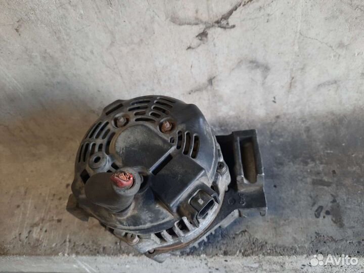 Генератор на cadillac SRX 4.6