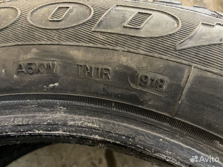 Goodyear Ultragrip 600 205/60 R16