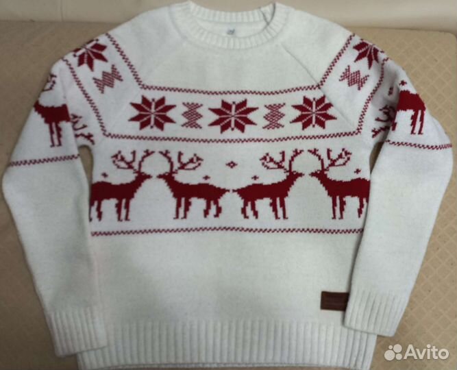 Свитер новогодний тёплый с оленями 42-44