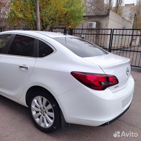 Opel Astra 1.6 AT, 2013, 262 000 км
