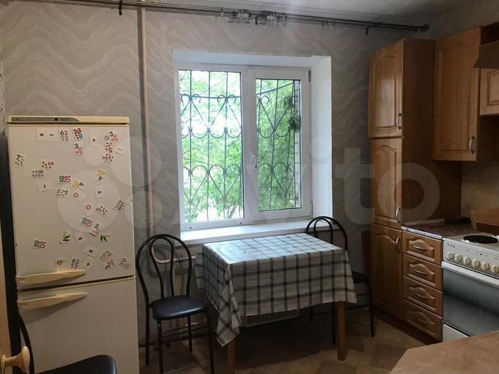 2-к. квартира, 55 м², 1/5 эт.