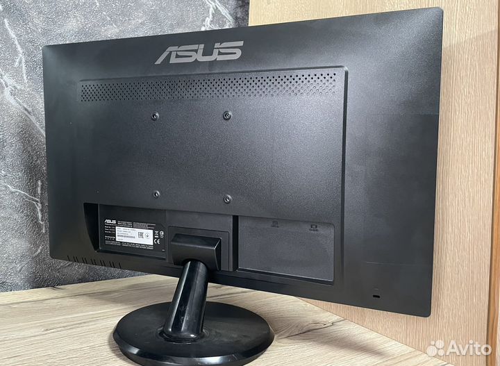 Монитор для компьютера