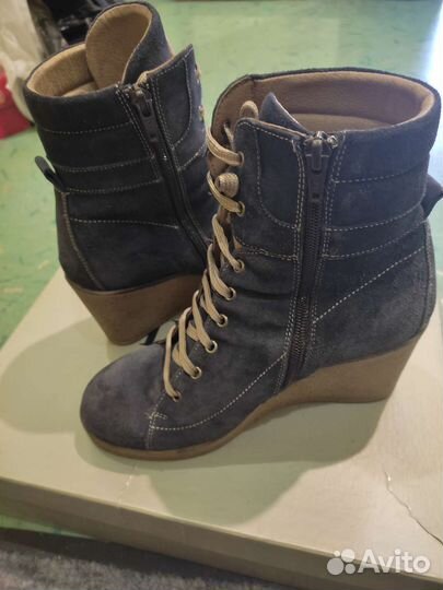 Полусапожки зимние 38