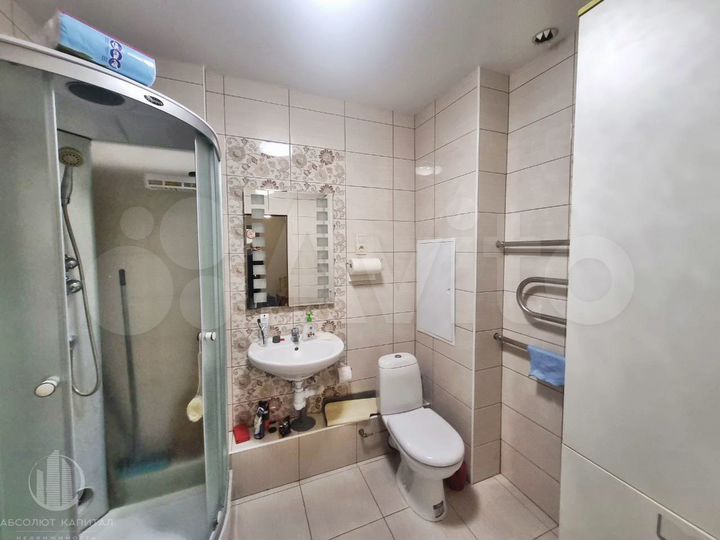 1-к. квартира, 43,7 м², 1/4 эт.