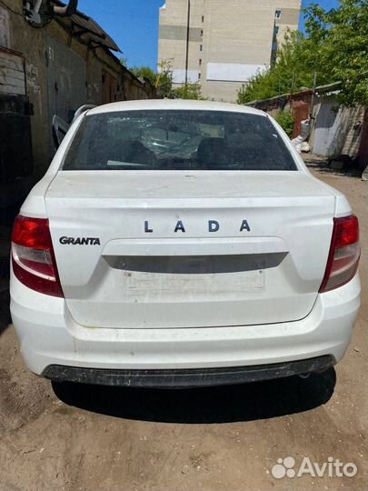 Разбор LADA Granta 2021