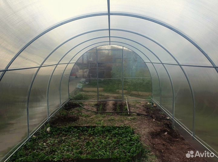 Теплица из поликарбоната