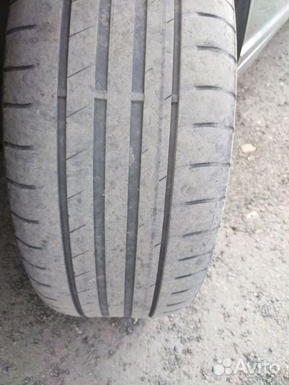 Goodyear EfficientGrip Performance 215/50 R17