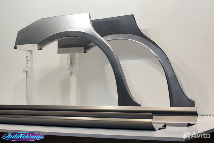 Nissan Maxima A 33 кузовные пороги и задние арки