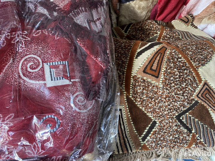 Дивандеки на диван и кресла