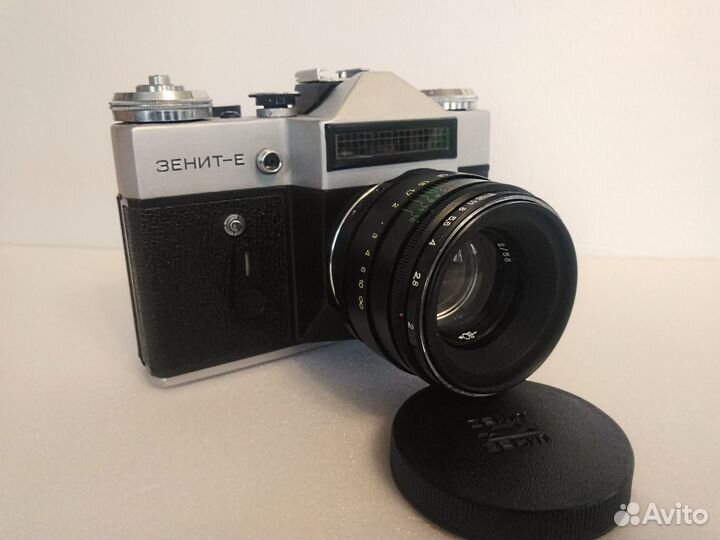 Плёночные фотоаппараты Зенит и др