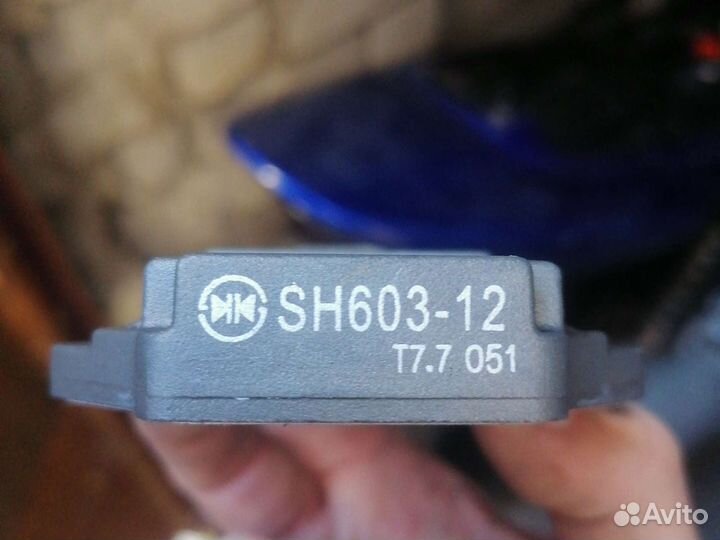 Реле зарядки, регулятор напряжения