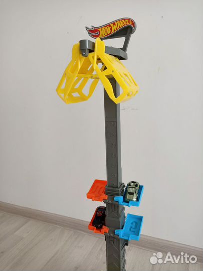 Гоночный трек hot wheels