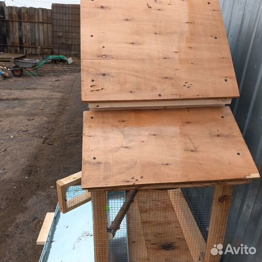 Клетки для певчая птица. И для попугая