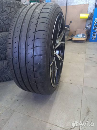 Колеса на VAG R 19, 235/35, 5/112