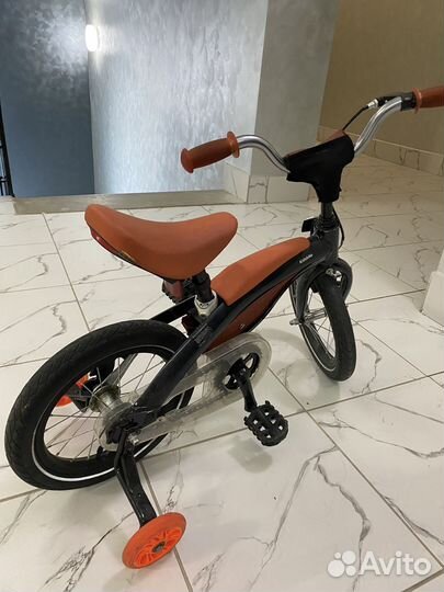 Детский велосипед-беговел BMW kids Bake