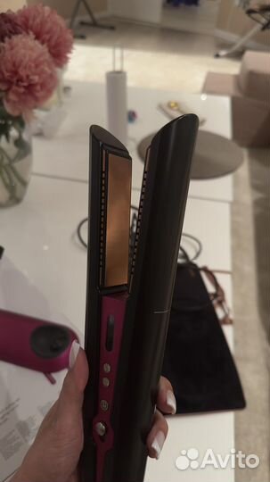 Dyson corrale фуксия