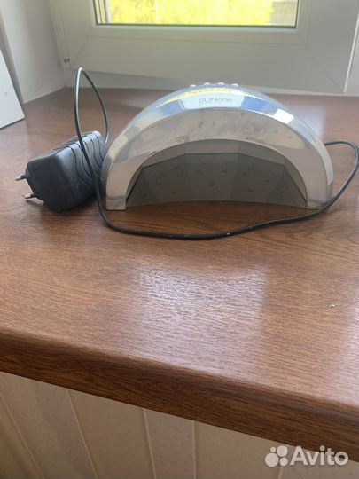 Лампа для маникюра и педикюра