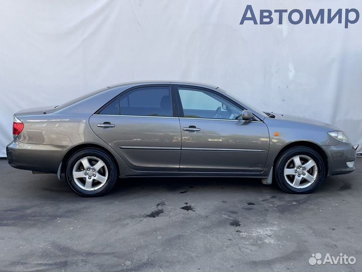 Toyota Camry 2.4 AT, 2005, 155 300 км