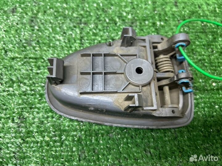 Ручка внутренняя задняя правая Hyundai Accent 2