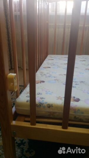 Кроватка детская