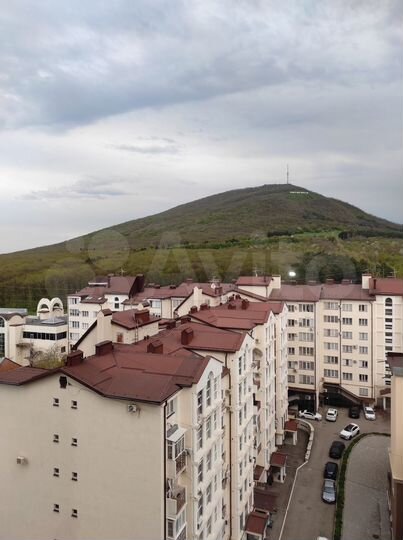 2-к. квартира, 97,2 м², 12/18 эт.