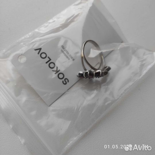 Серебряное кольцо с нат. гранатом р.16 новое