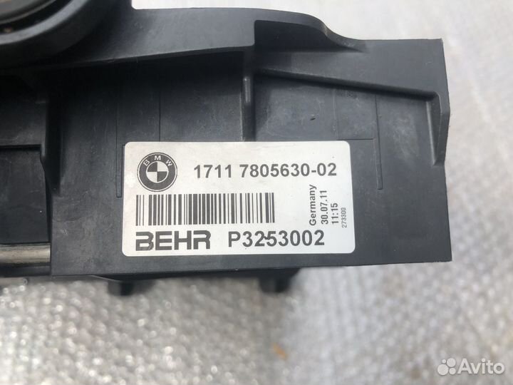 Радиатор системы охлаждения BMW 5 7 F01 F02 F10