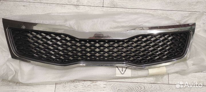 Решетка радиатора на Kia Optima 2012