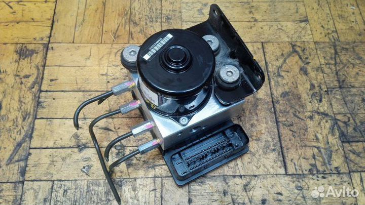 Блок ABS (насос) Ssangyong Kyron 2.0 2012