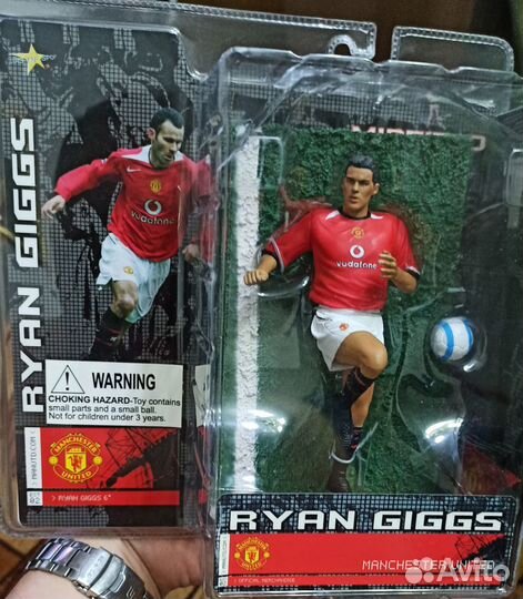 Фигурки футболистов от Playwell Stars of Sport