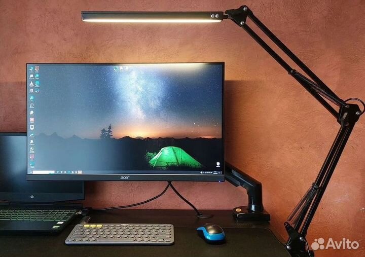 Светильник настольный светодиодный