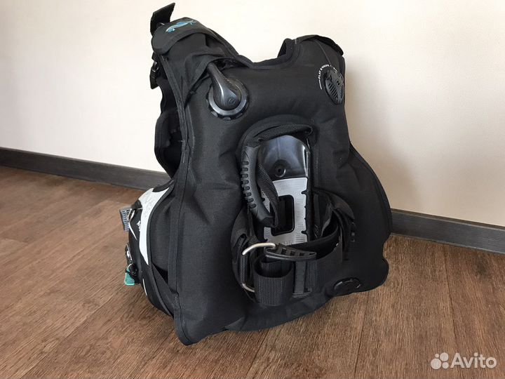 Компенсатор плавучести Aqualung Pearl i3, размер S