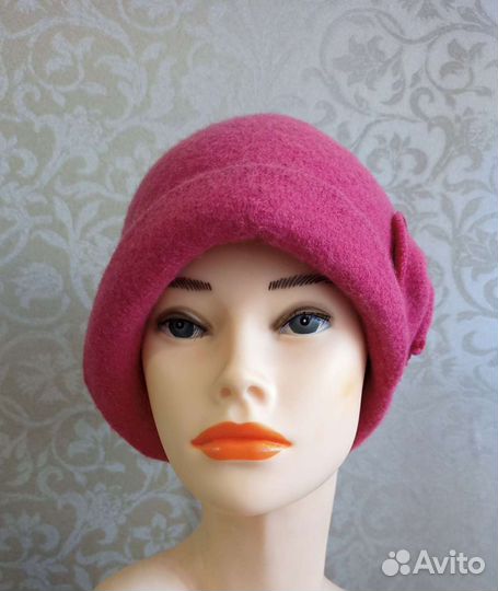 Женская шапка