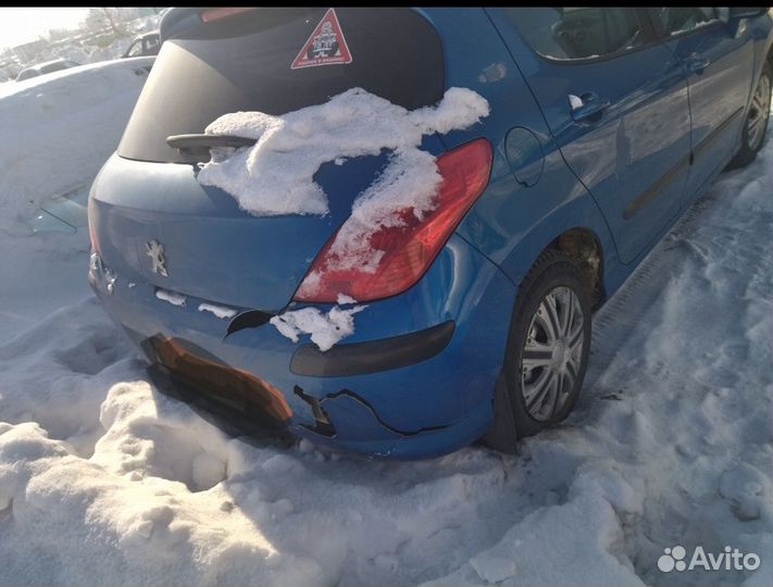 Бампер задний peugeot 308 битый