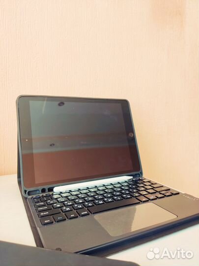 iPad 10.2 8 поколения lte 32gb