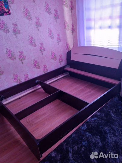 Кровать двухспальная 160/ 200 без матраса бу